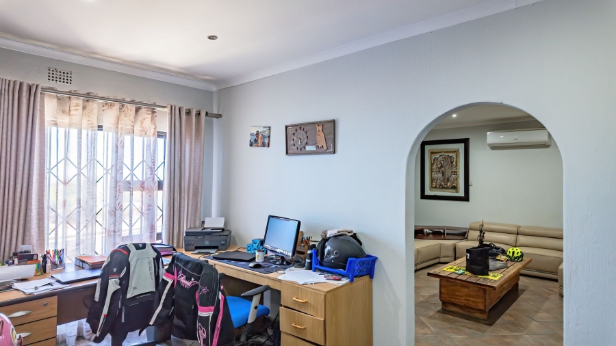 3 Bedroom Property for Sale in Cashan North West